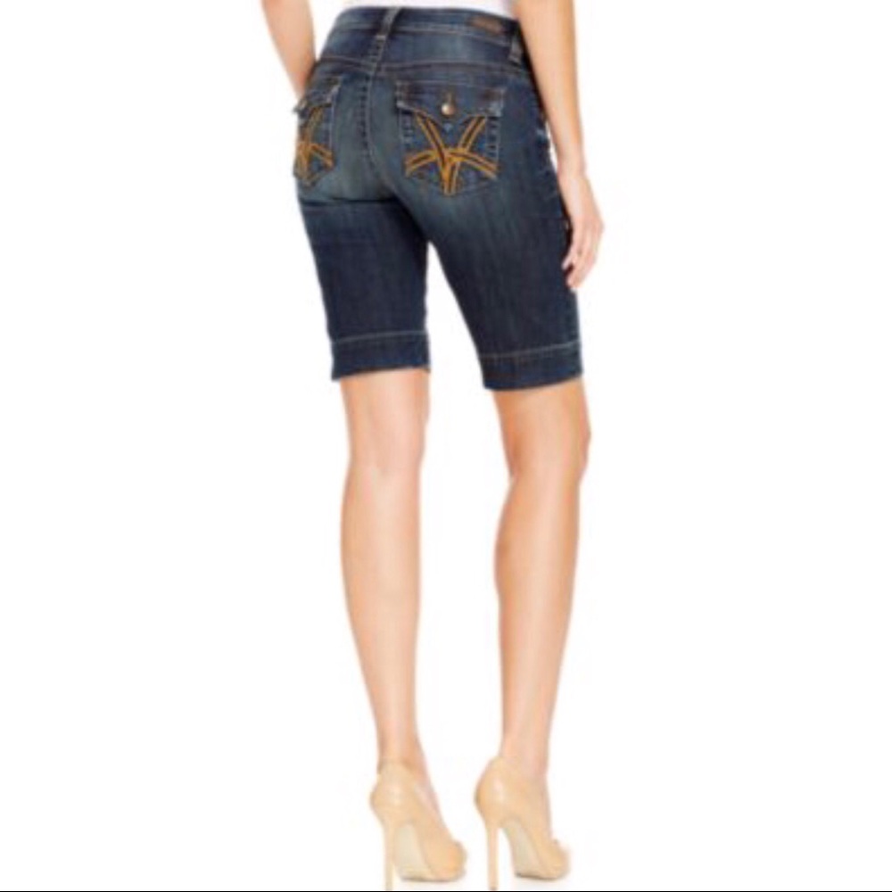 ⚡️SALE⚡️ Bermuda Shorts